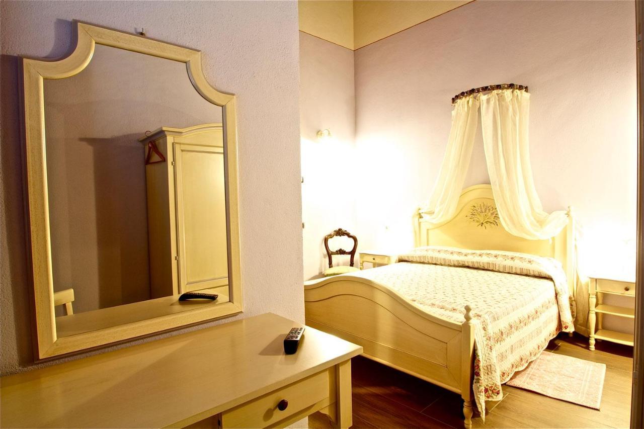 Bed and Breakfast Relais La Leopolda Кортона Экстерьер фото